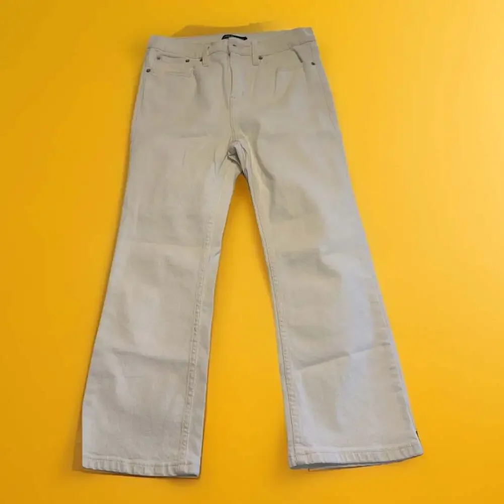 White Calvin Klein Crop Jeans 10P/28”/23” Cottage Core,Meas In Pics Coastal